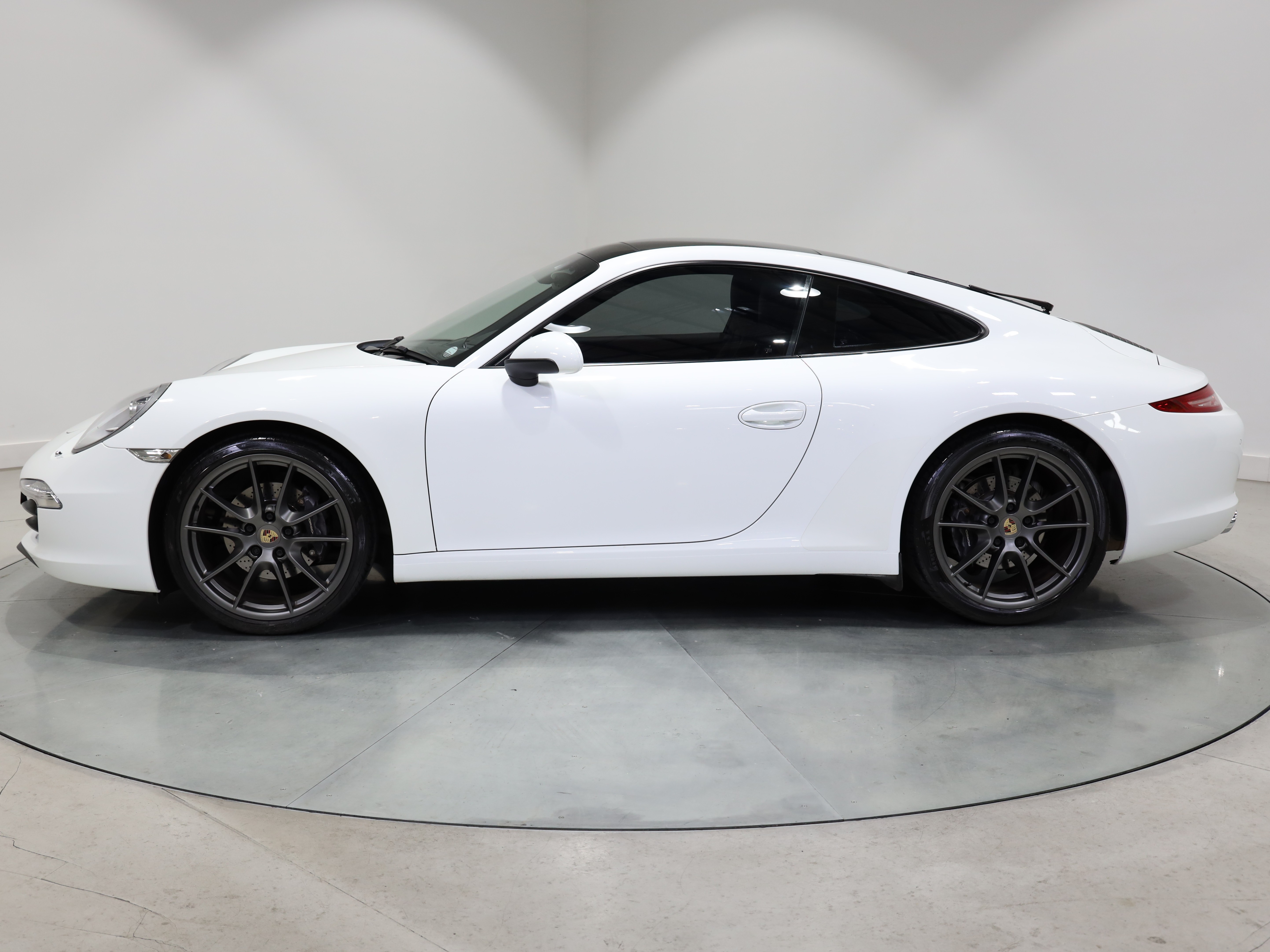 2014 Porsche 911 Carrera 991 Series 1 - Carrara White