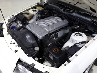 1989 HSV VN SV89 Build No 149 - Alpine White
