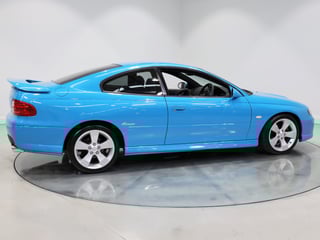 2004 Holden VZ Monaro CV8 - Turismo Mica - 1,974km