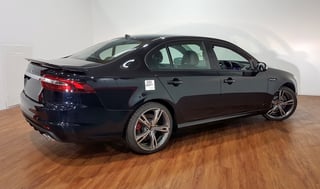 2015 FG-X Falcon XR8 Manual