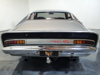 1971 VH Charger R/T E38 - BIG TANK