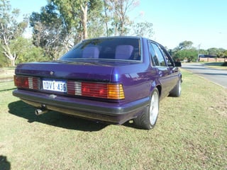 Custom VH Commodore 308 V8