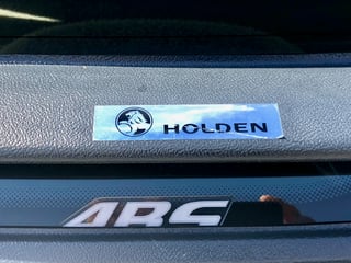 1994 VR Commodore Acclaim Series II