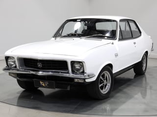 1972 Holden LJ Torana GTR XU1 - Glacier White