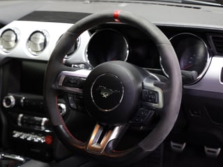 2017 Ford Mustang GT  6spd Man - Ruby Red Metallic