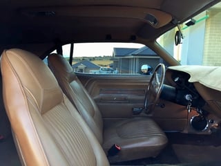 1970 Dodge Challenger SE, Magnum 383ci