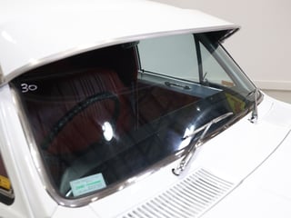 1967 Holden HR 186 S Utility - Grecian White