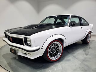 1977 LX Torana Hatchback A9X Replica