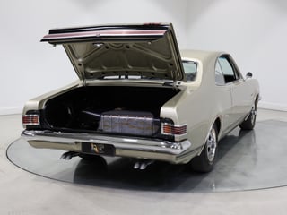 1968 Holden HK Monaro GTS 327 Bathurst - Silver Mink