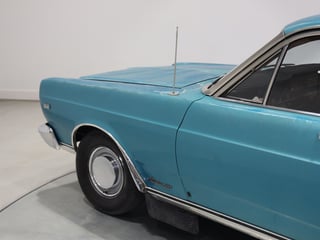 1971 Ford ZD Fairlane 302ci V8 - Teal Glow