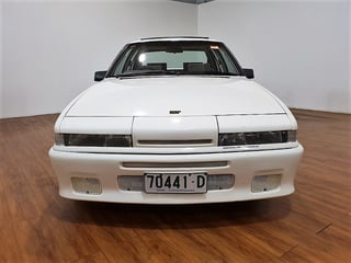 1987 VL HDT Group 3 Signature Series