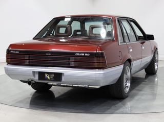 1985 Holden HDT VK Calais Director 333 Pack -  5.0 Litre V8
