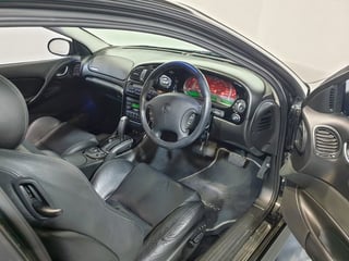 2002 Holden Monaro CV8