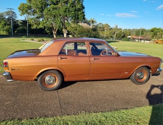 1971 Ford XY Falcon 500 - 351 T-Code Police Car
