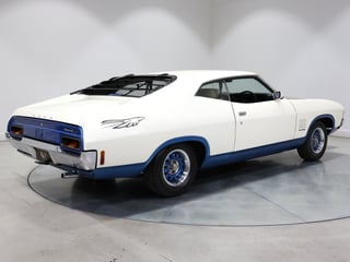 1973 Ford XA Falcon 500 Superbird - Polar White 