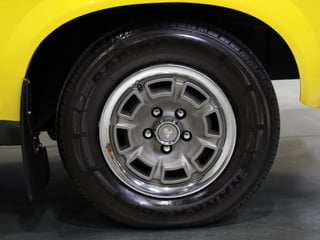 1977 Holden LX Torana SL 253 V8 Hatchback - Absinth Yellow