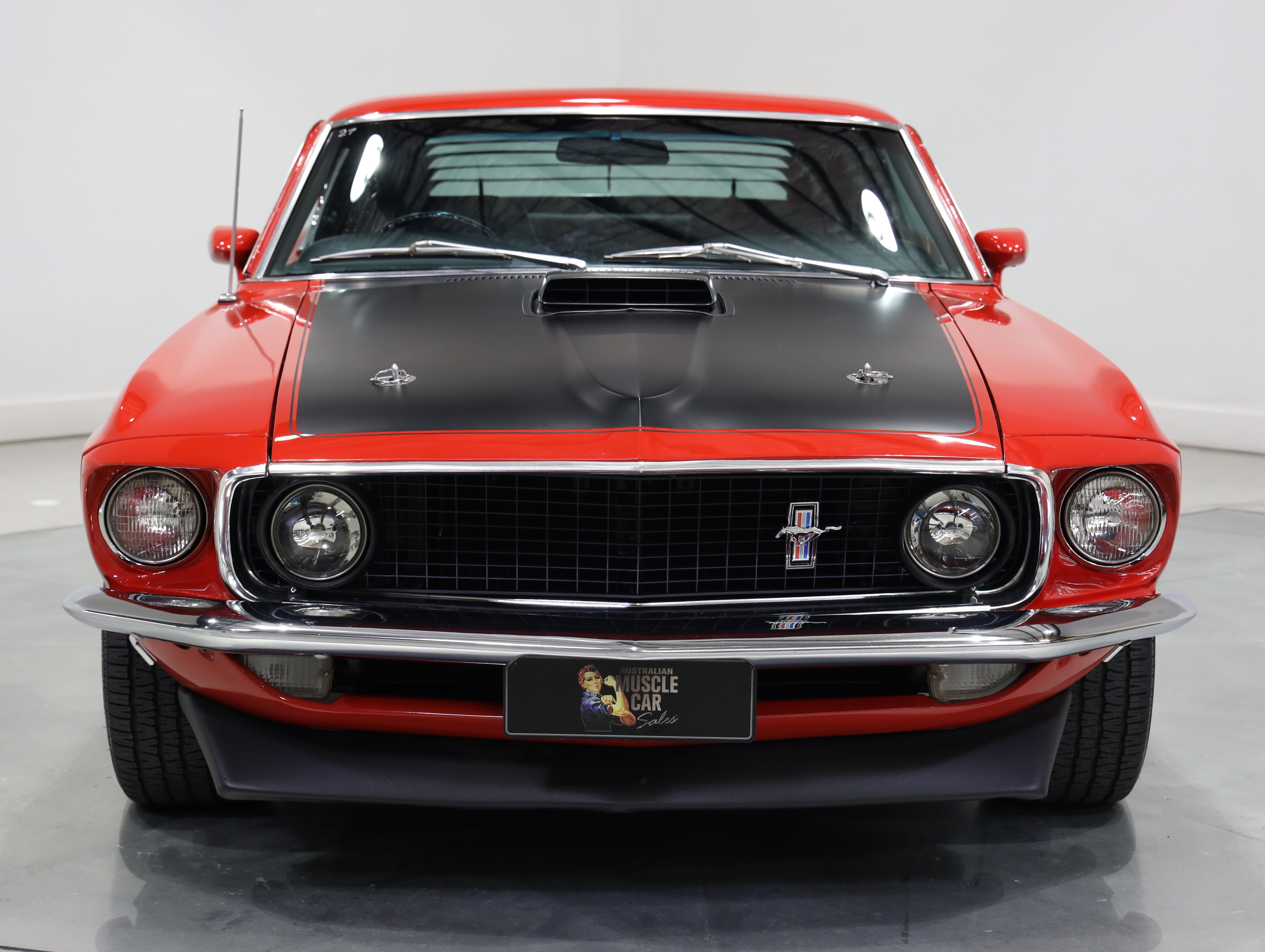 1969 Ford Mustang Mach 1 - Candy Apple Red 