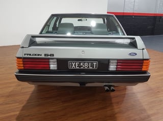 1982 XE Falcon S-Pack 5.8L 4sp