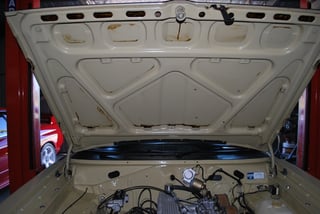 VH R/T E38 Valiant Charger