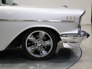 1957 Chevrolet Bel Air - Pillarless 2-Door Hardtop