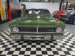 1971 XY Fairmont 302 V8