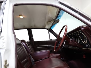 1971 Ford XY Fairmont 302 V8 - Ultra White