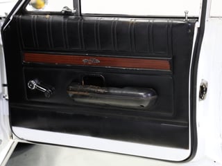 1971 Ford XY Fairmont 302ci Windsor - Ultra White