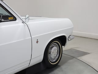1967 Holden HR 186 S Utility - Grecian White