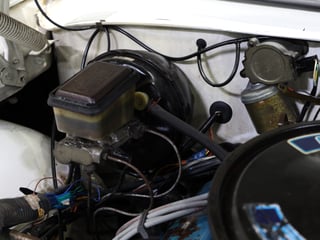 1982 Holden WB Statesman Caprice - Alabaster White