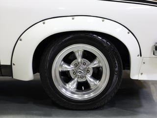 1977 Holden LX Torana SLR 5000 Tribute - Palais White 