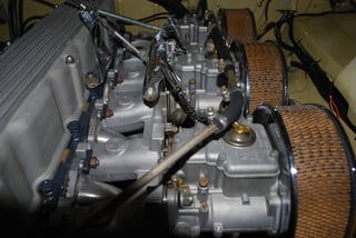 VH R/T E38 Valiant Charger