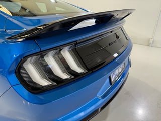 2020 Ford Mustang R-SPEC Build No.425 - Velocity Blue