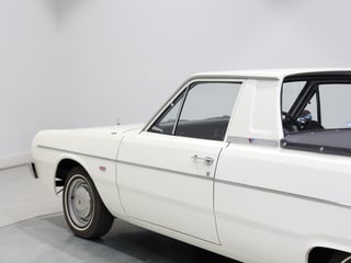 1971 Chrysler VG Valiant Wayfarer Utility 318ci Fireball V8 - Bondi Bleach White