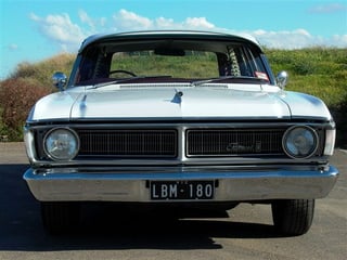 XY Fairmont Wagon V8