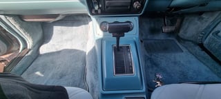 1985 Holden VK Calais 308 V8