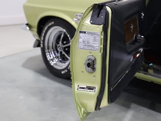 1969 Ford Mustang Mach 1 351 4V Windsor 4sp Man - Lime Gold