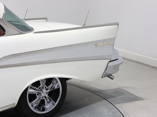 1957 Chevrolet Bel Air - Pillarless 2-Door Hardtop