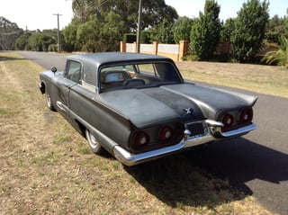 1959 Ford Thunderbird 352 V8