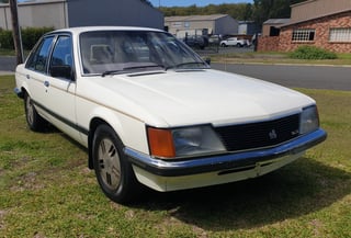 1982 VH SL/E Commodore