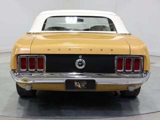 1970 Ford Mustang Convertible 302ci - Bright Gold 