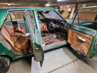 1971 Chrysler Valiant VG Pacer - Resto Project