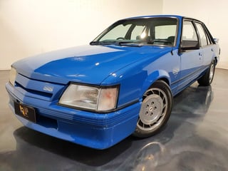 1985 VK HDT Commodore SS Group A - Build 279/500