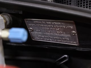 1990 Holden VN  5.0L V8 - SV Enhanced Build No E789 - Maranello Red