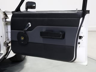 1977 Holden LX Torana SLR 5000 Tribute - Palais White 