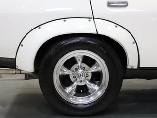 1977 Holden LX Torana SLR 5000 Tribute - Palais White 