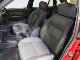 1990 Holden VN  5.0L V8 - SV Enhanced Build No E789 - Maranello Red