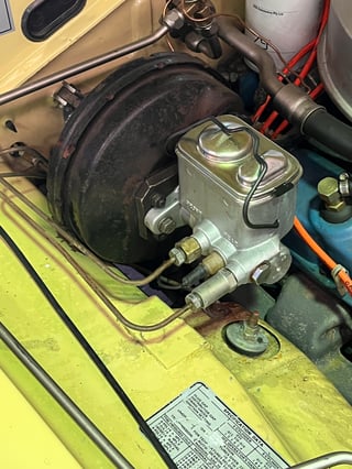 1973 Chrysler VJ Valiant Charger 770 E55 340ci V8 - Sandstone