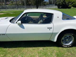 1976 Pontiac Firebird Trans Am 455 HO 4 speed manual