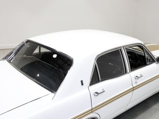 1971 Ford XY Fairmont 302ci Windsor - Ultra White