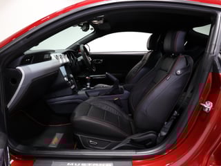 2017 Ford Mustang GT  6spd Man - Ruby Red Metallic